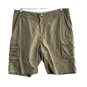 REI Women Cargo Shorts Zip Snap Pockets Sz 14 Khaki Outdoors Hiking Camping 37-3